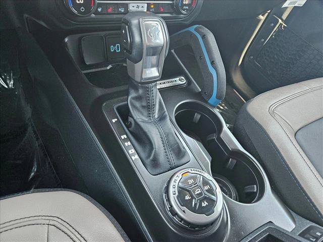 Certified 2023 Ford Bronco Wildtrak AWD/4WD image 12