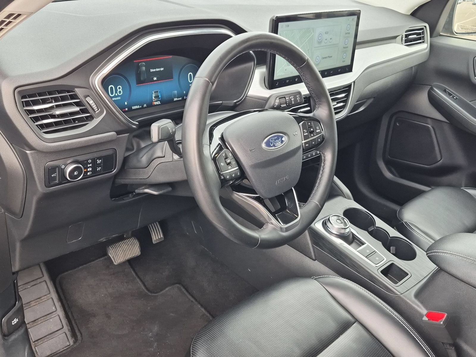 Certified 2024 Ford Escape Platinum AWD/4WD image 11