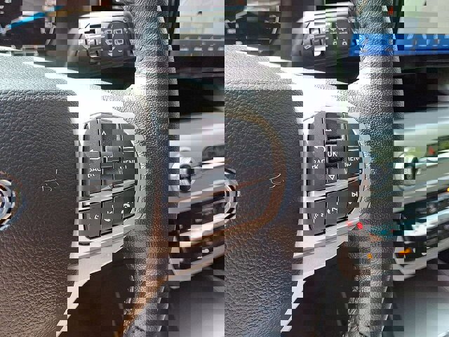 Certified 2022 Ford Explorer XLT w/ Equipment Group 202A image 23