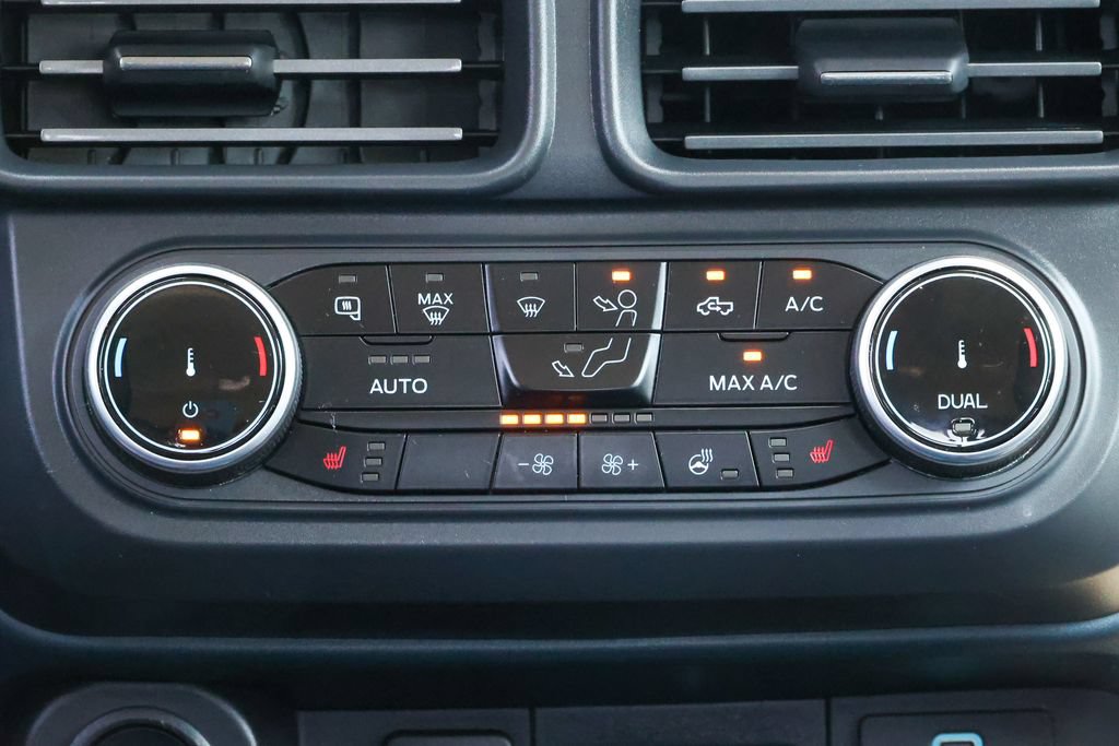Certified 2024 Ford Maverick Lariat w/ Black Appearance Package FWD image 13