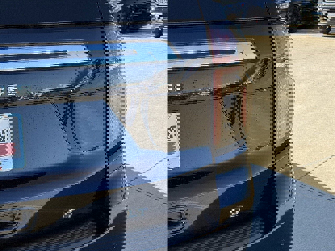 Used 2023 Chevrolet Tahoe LT w/ Luxury Package image 7