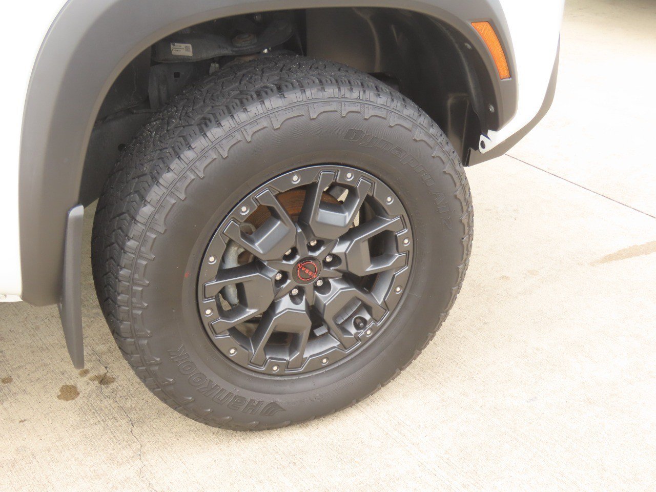Used 2023 Nissan Frontier PRO-4X w/ Pro-4X Premium Package AWD/4WD image 9