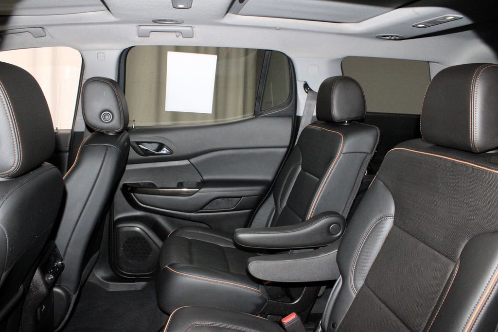 Used 2023 GMC Acadia AT4 w/ Technology Package AWD/4WD image 23