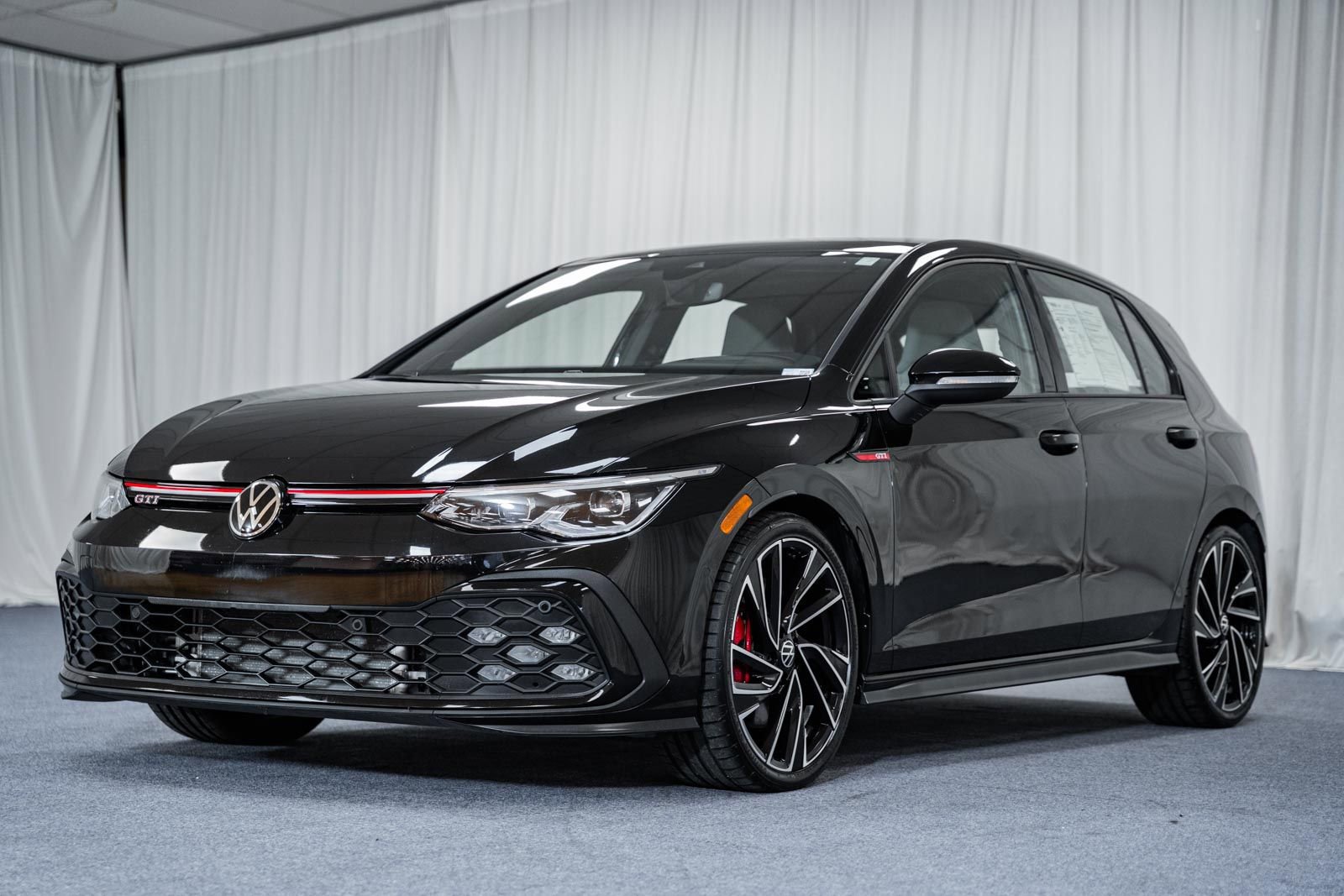 Used 2024 Volkswagen GTI Autobahn image 3