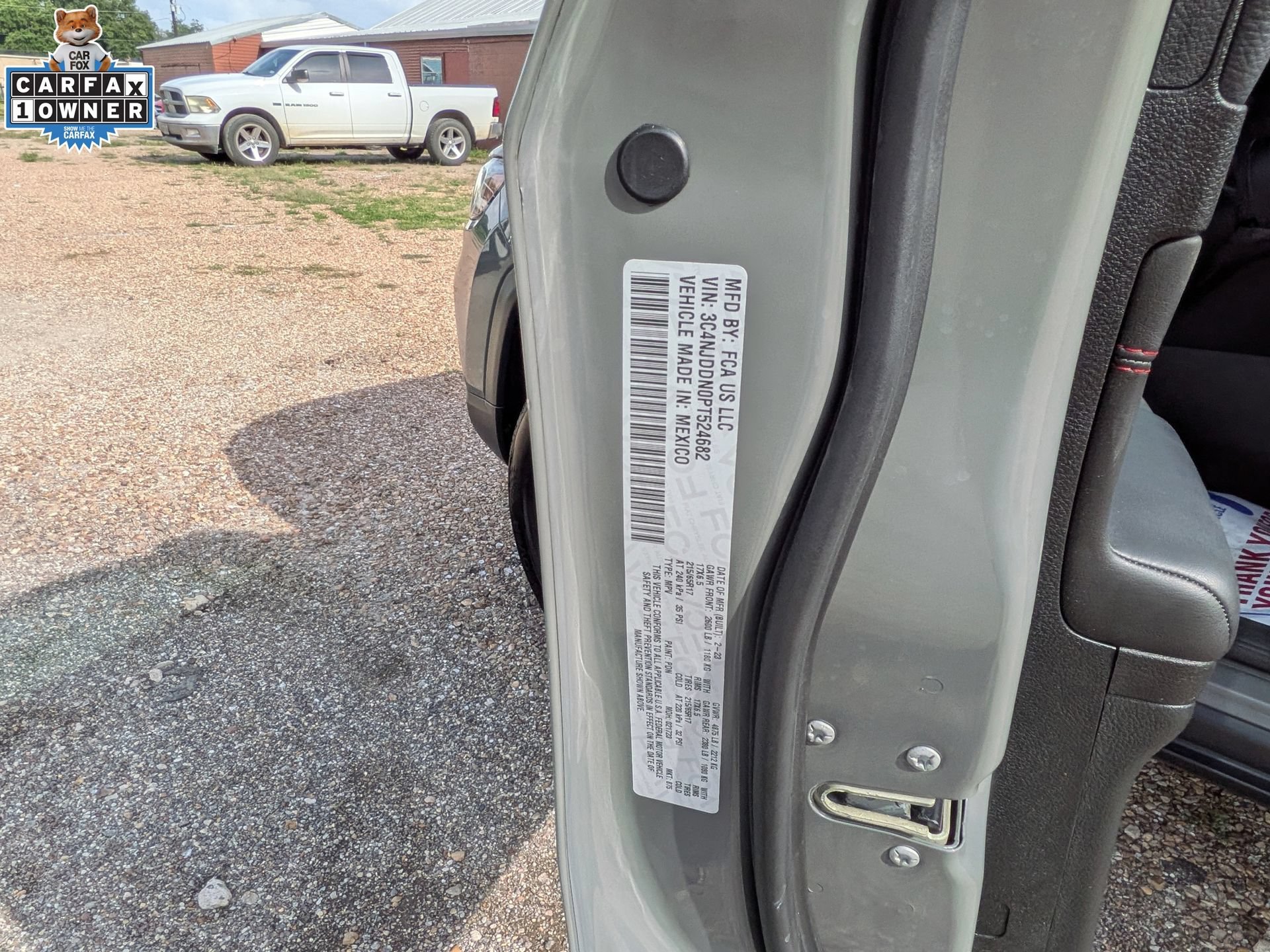 Used 2023 Jeep Compass Trailhawk AWD/4WD image 39