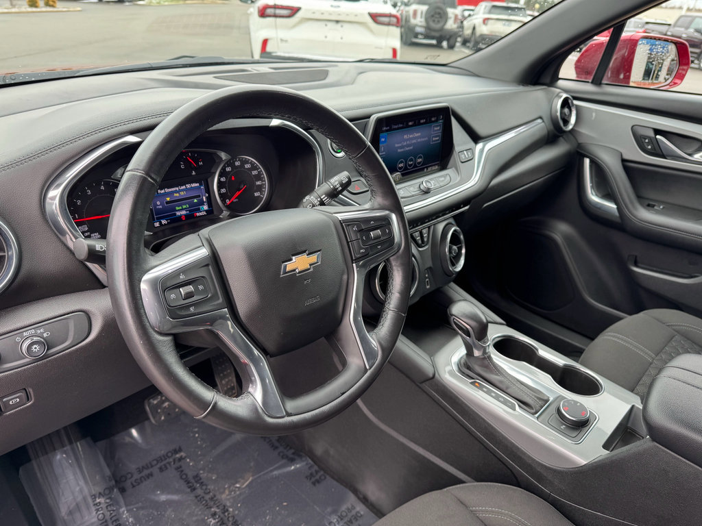 Used 2019 Chevrolet Blazer LT image 26