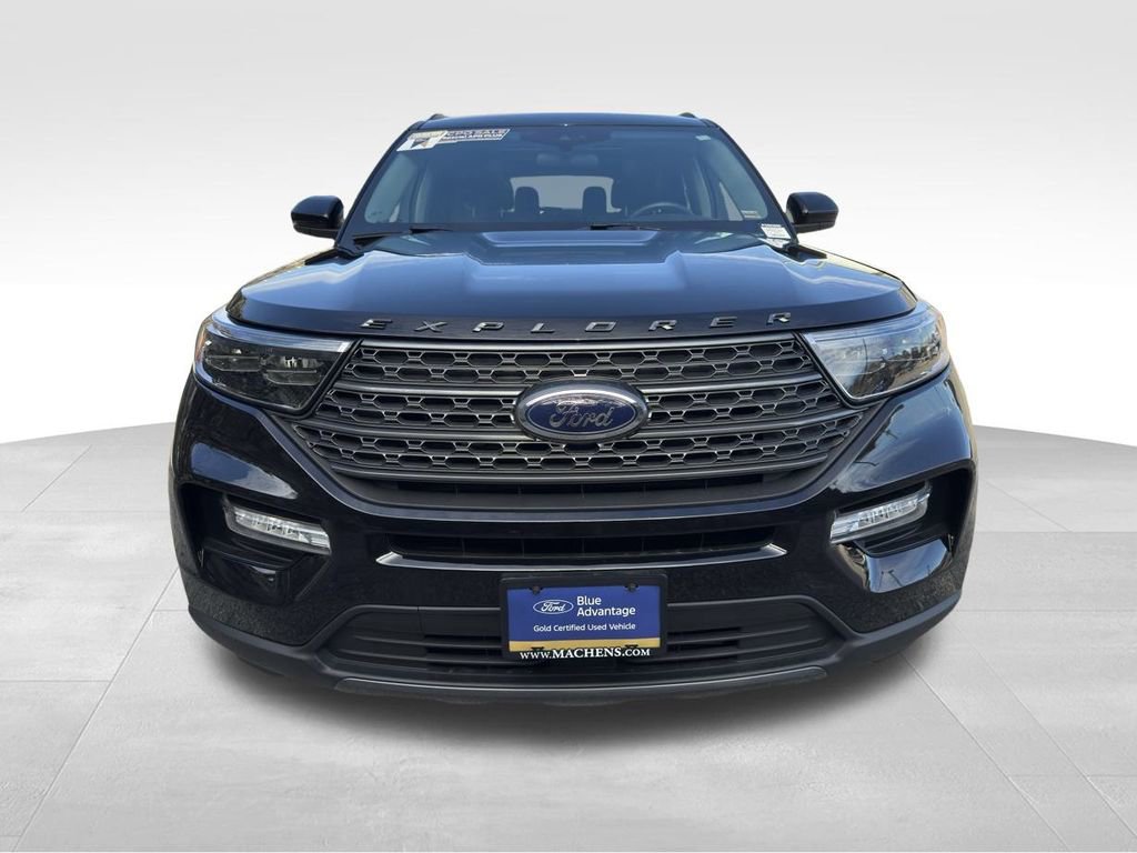 Certified 2023 Ford Explorer XLT w/ Equipment Group 202A image 8