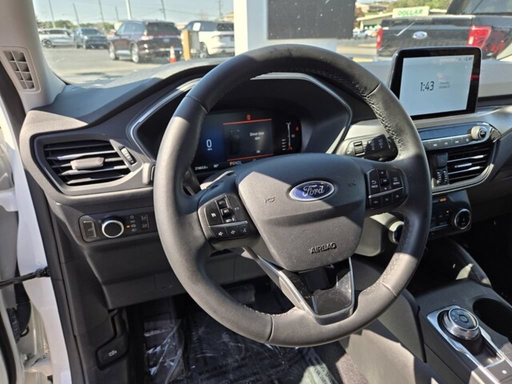 Certified 2023 Ford Escape Active FWD image 11