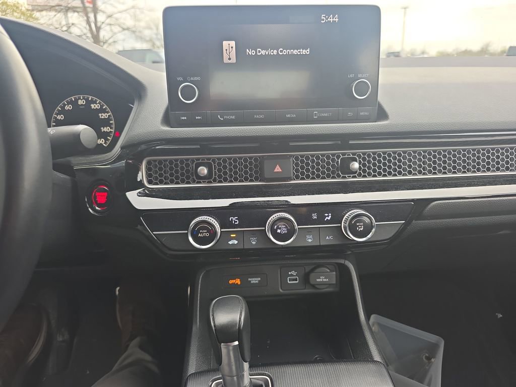 Used 2023 Honda Civic Sport image 25