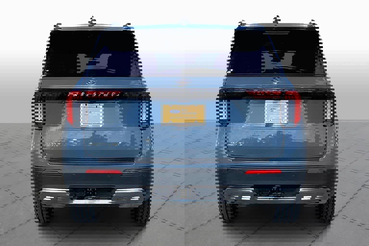 Certified 2025 Ford Explorer Active w/ Active Comfort Package image 2