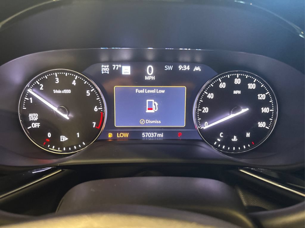 Used 2022 Buick Envision Avenir w/ Technology Package II AWD/4WD image 29