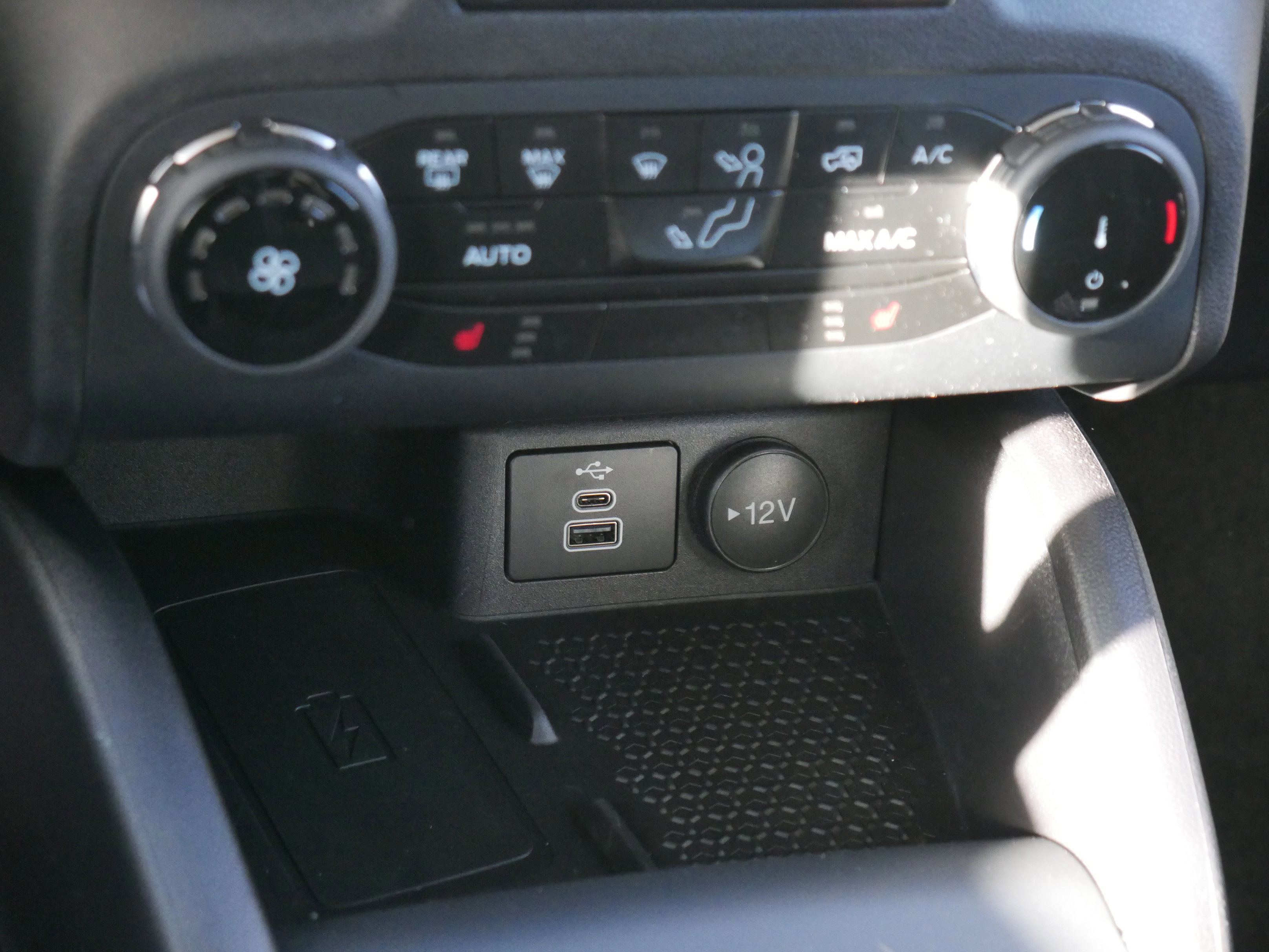 Certified 2024 Ford Bronco Sport Heritage w/ Heritage Convenience Package image 17