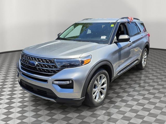 Certified 2023 Ford Explorer XLT w/ Equipment Group 202A RWD video 2