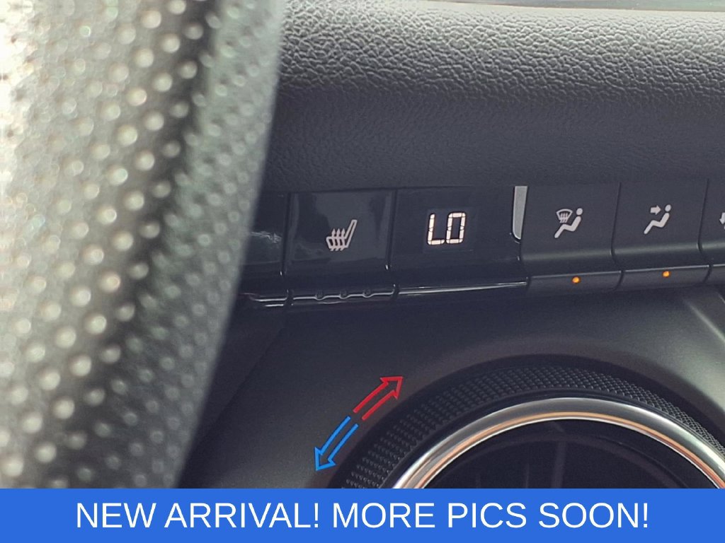 Used 2022 Chevrolet Blazer LT FWD image 5