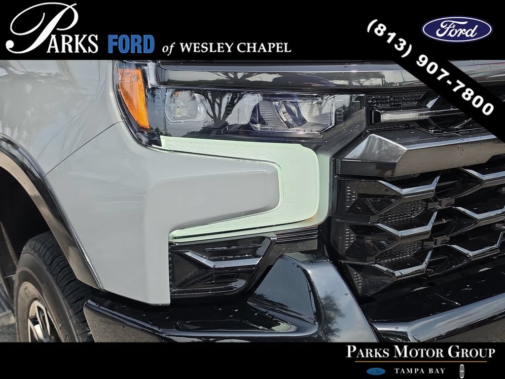 Used 2025 Chevrolet Silverado 1500 ZR2 w/ Technology Package AWD/4WD image 6