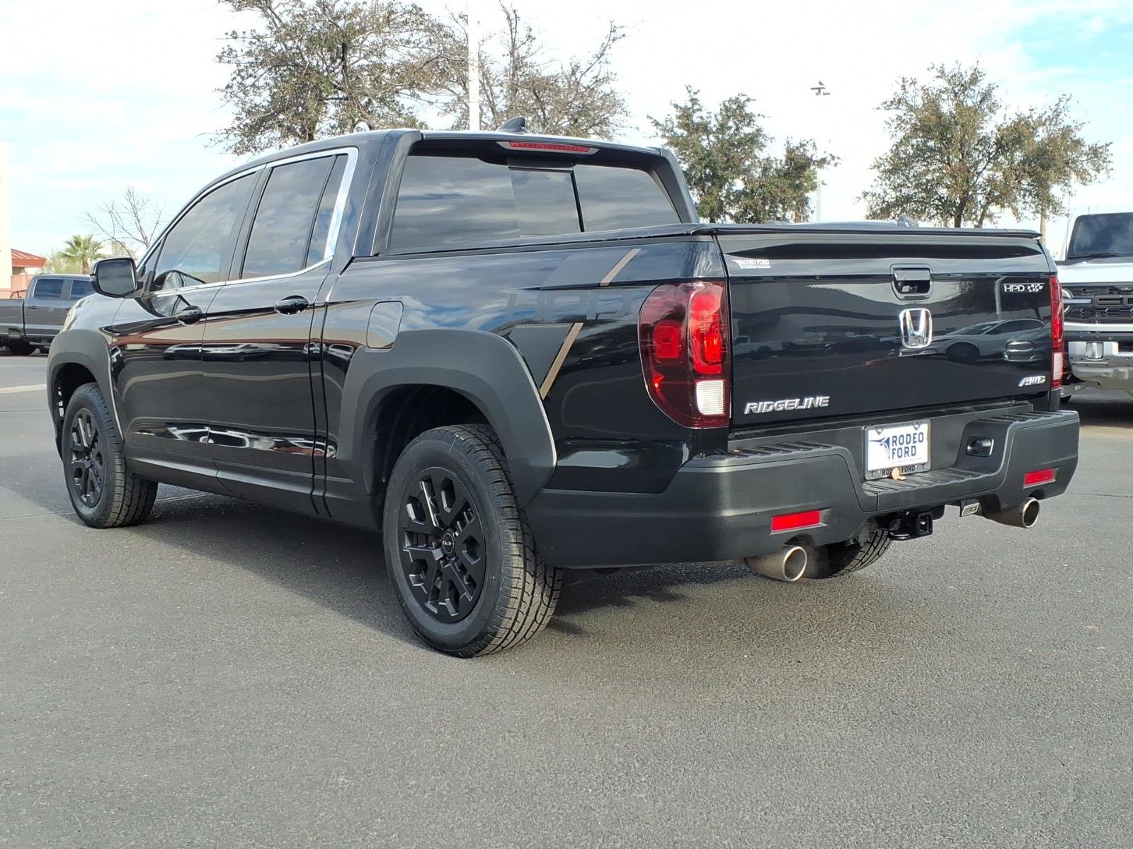 Used 2023 Honda Ridgeline RTL image 5