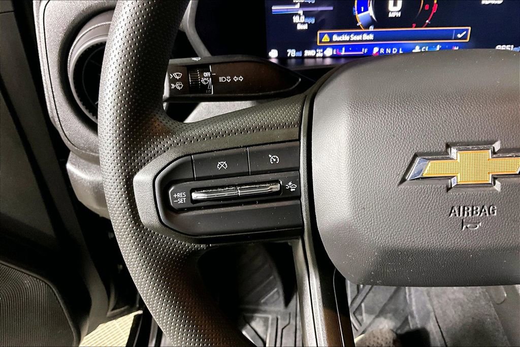 Used 2025 Chevrolet Colorado W/T image 14