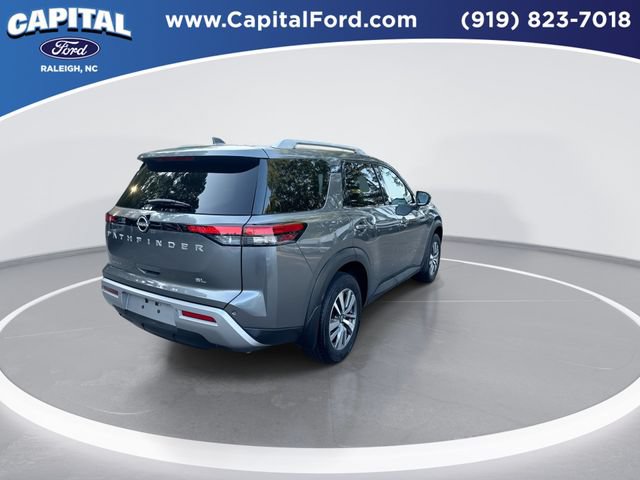 Used 2022 Nissan Pathfinder SL FWD image 8