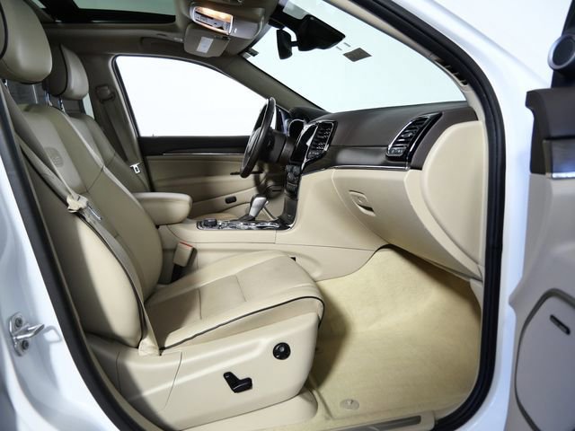 Used 2021 Jeep Grand Cherokee Overland image 11