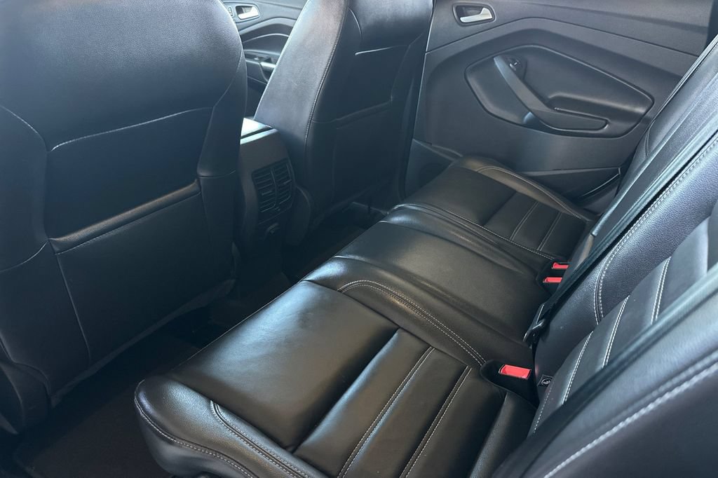 Certified 2018 Ford Escape SEL FWD image 13