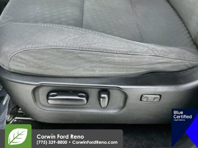Used 2021 Toyota Tacoma SR5 AWD/4WD image 22