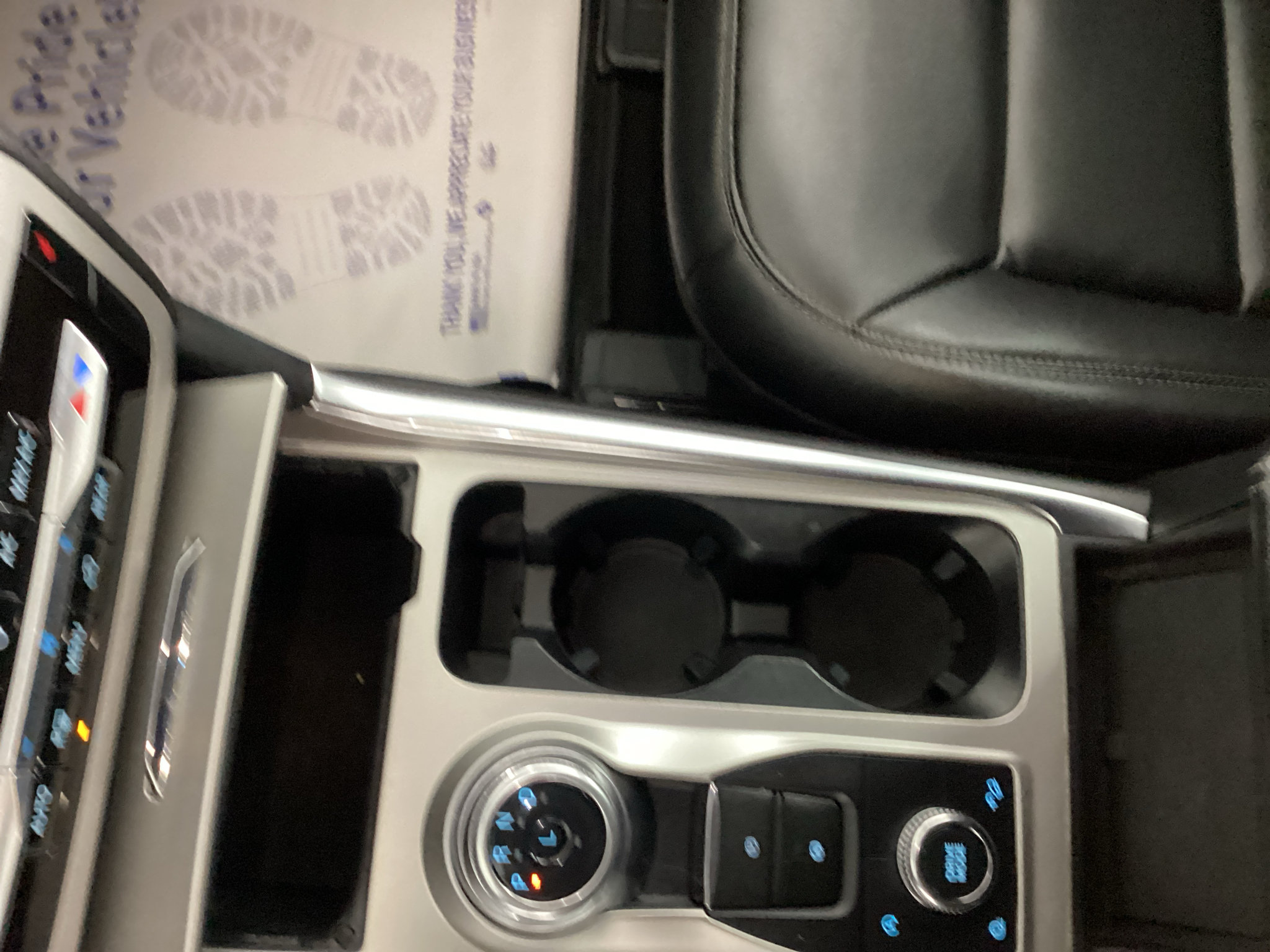 Certified 2023 Ford Explorer XLT w/ Equipment Group 202A AWD/4WD image 27
