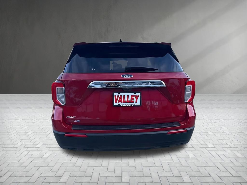 Certified 2022 Ford Explorer XLT image 8