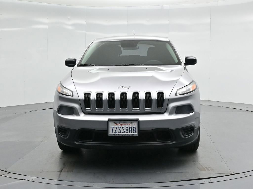 Used 2017 Jeep Cherokee Sport image 28