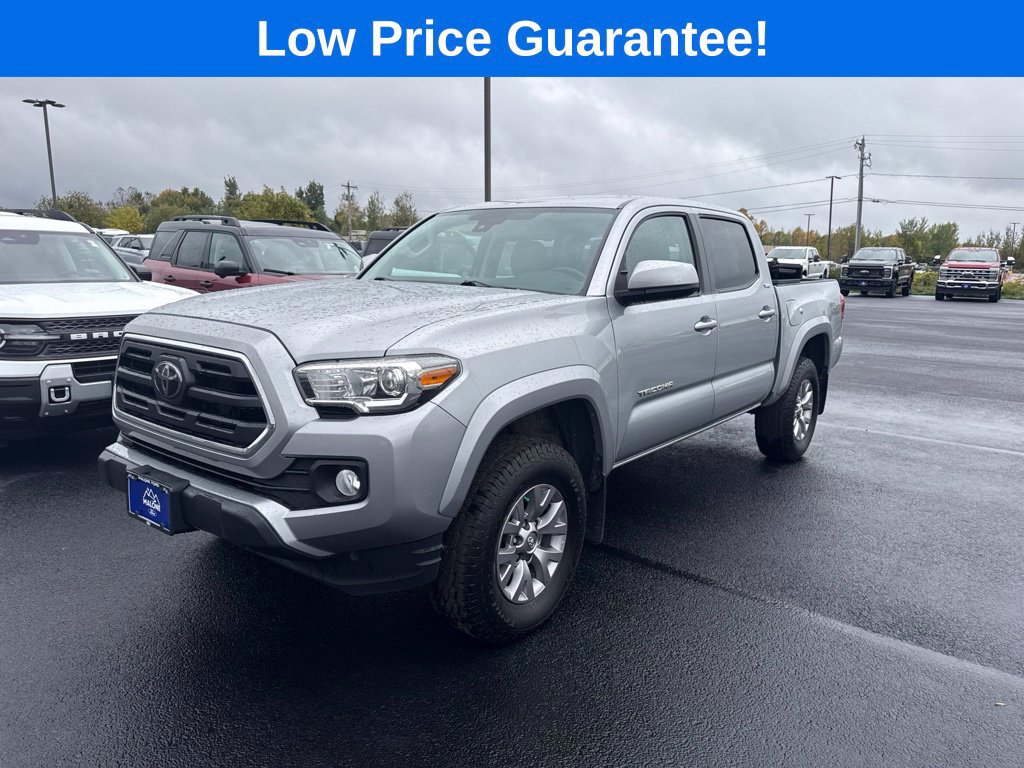 Used 2018 Toyota Tacoma SR5 AWD/4WD image 3