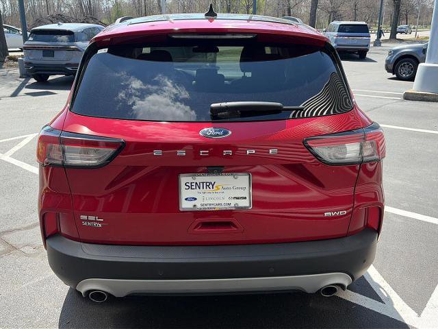 Certified 2021 Ford Escape SEL AWD/4WD image 4