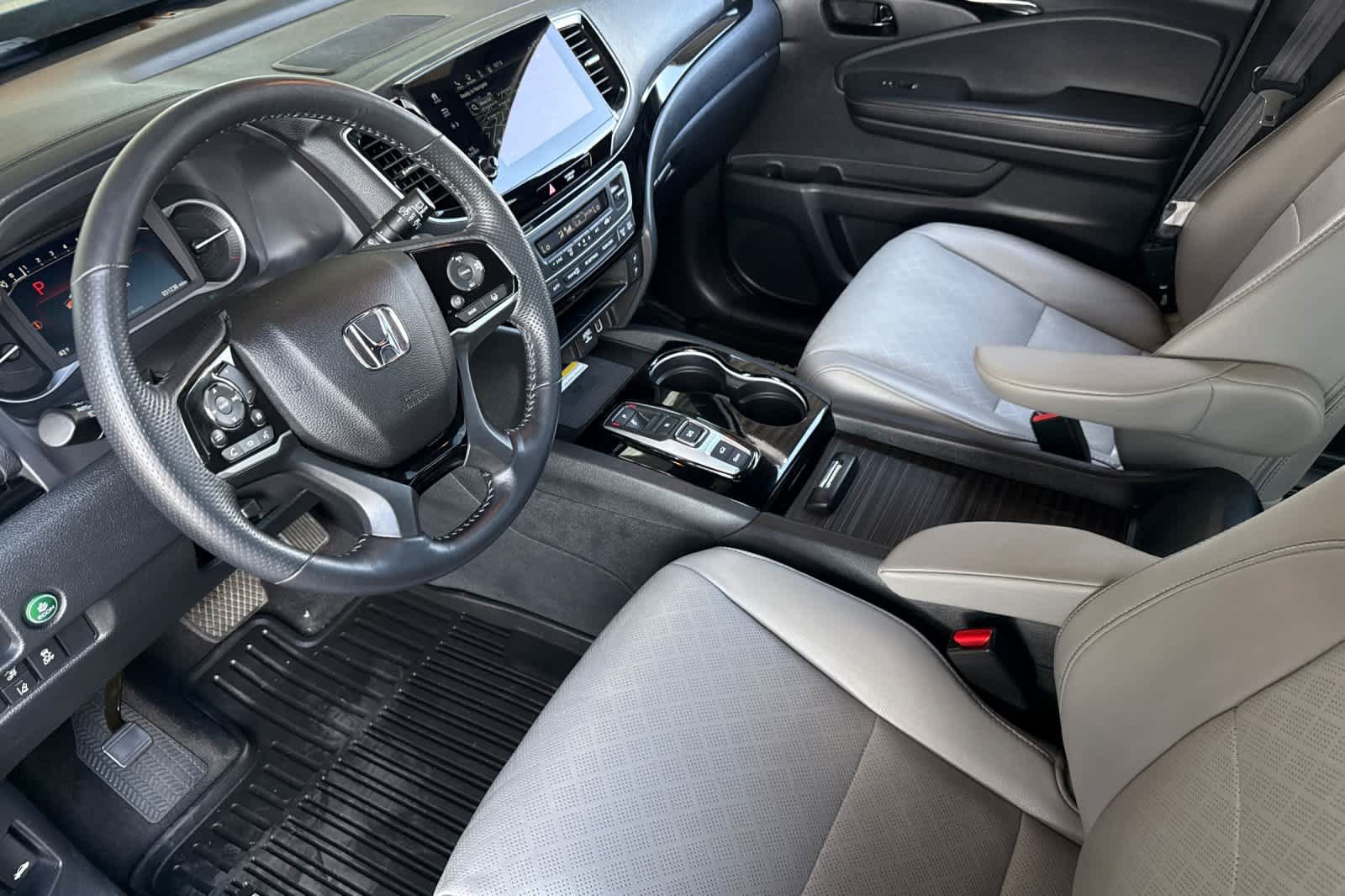 Used 2022 Honda Passport Elite image 11