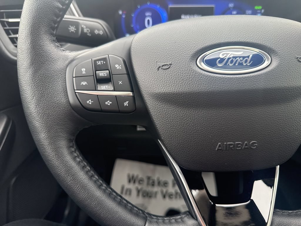Certified 2020 Ford Escape Titanium w/ Titanium Premium Package 2.0 FWD image 35