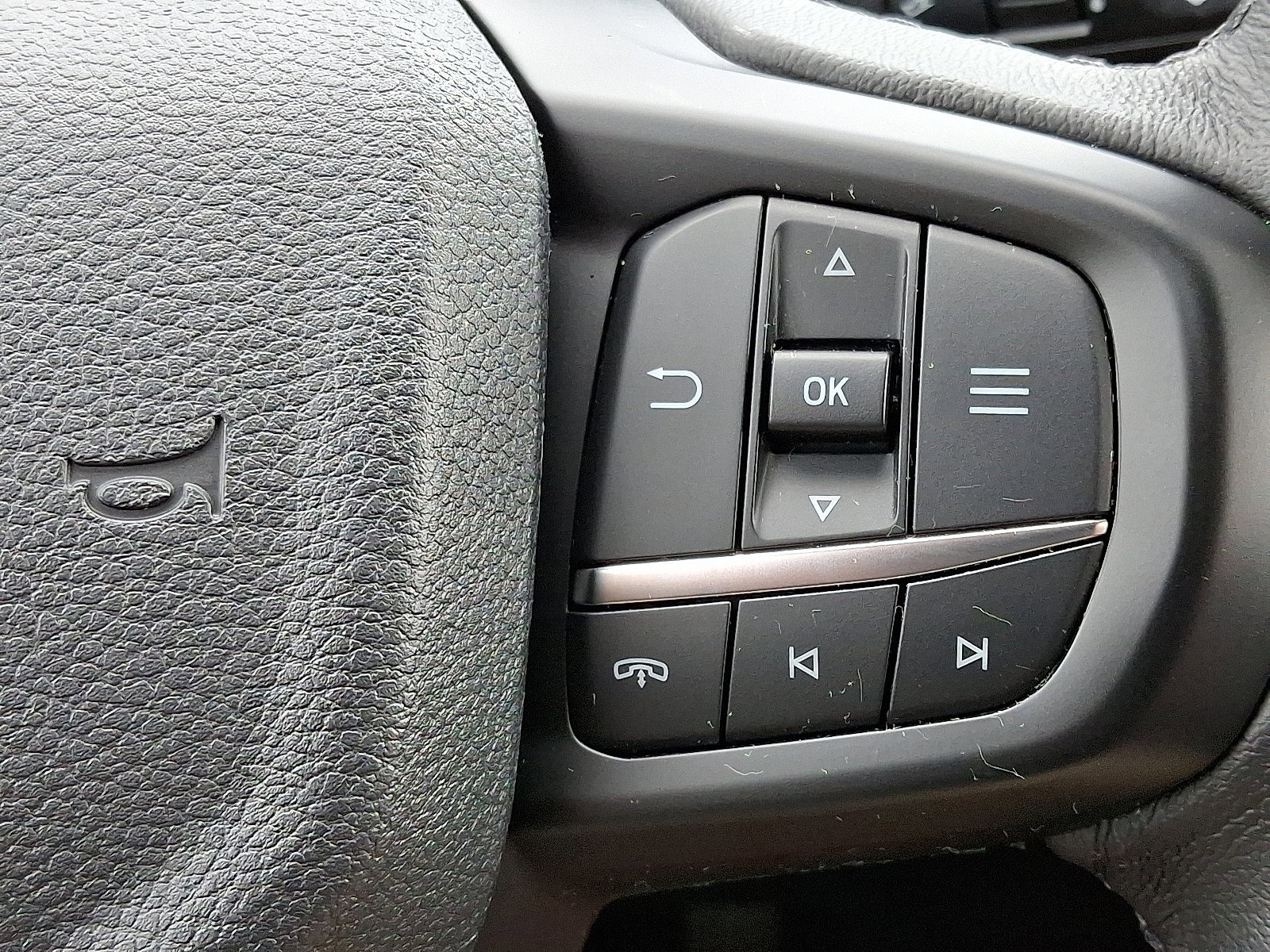 Certified 2024 Ford Ranger Lariat w/ Advanced Towing Package image 22