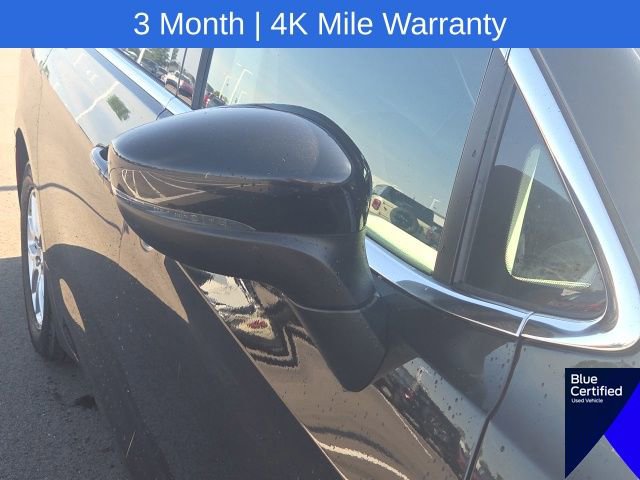 Used 2023 Chrysler Pacifica Touring-L FWD image 6