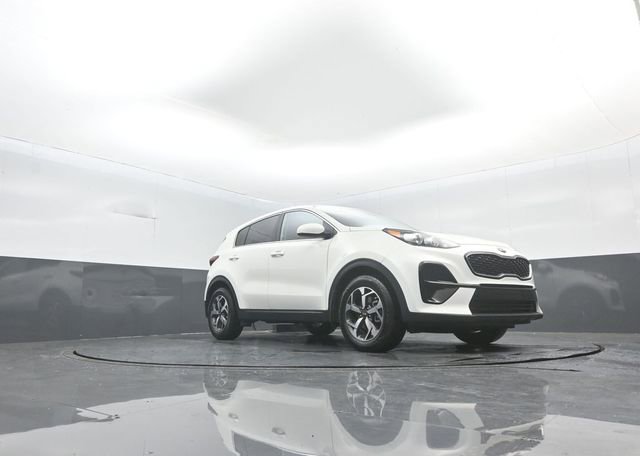Used 2020 Kia Sportage LX image 25