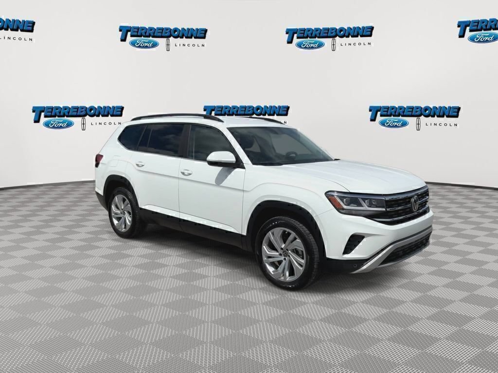Used 2022 Volkswagen Atlas SE AWD/4WD image 2