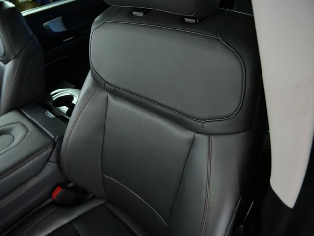 Certified 2025 Ford Expedition Active AWD/4WD image 19
