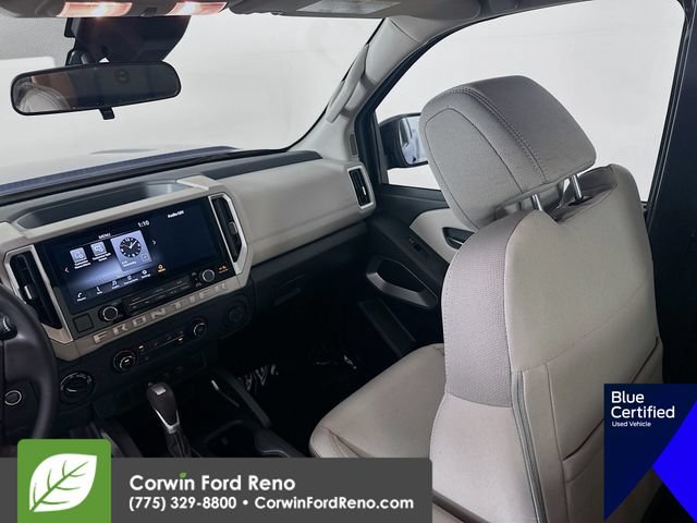 Used 2025 Nissan Frontier SV AWD/4WD image 23