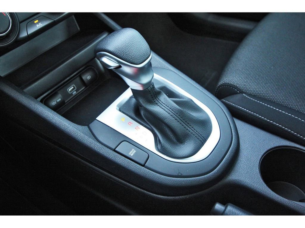 Used 2024 Kia Forte LXS image 28