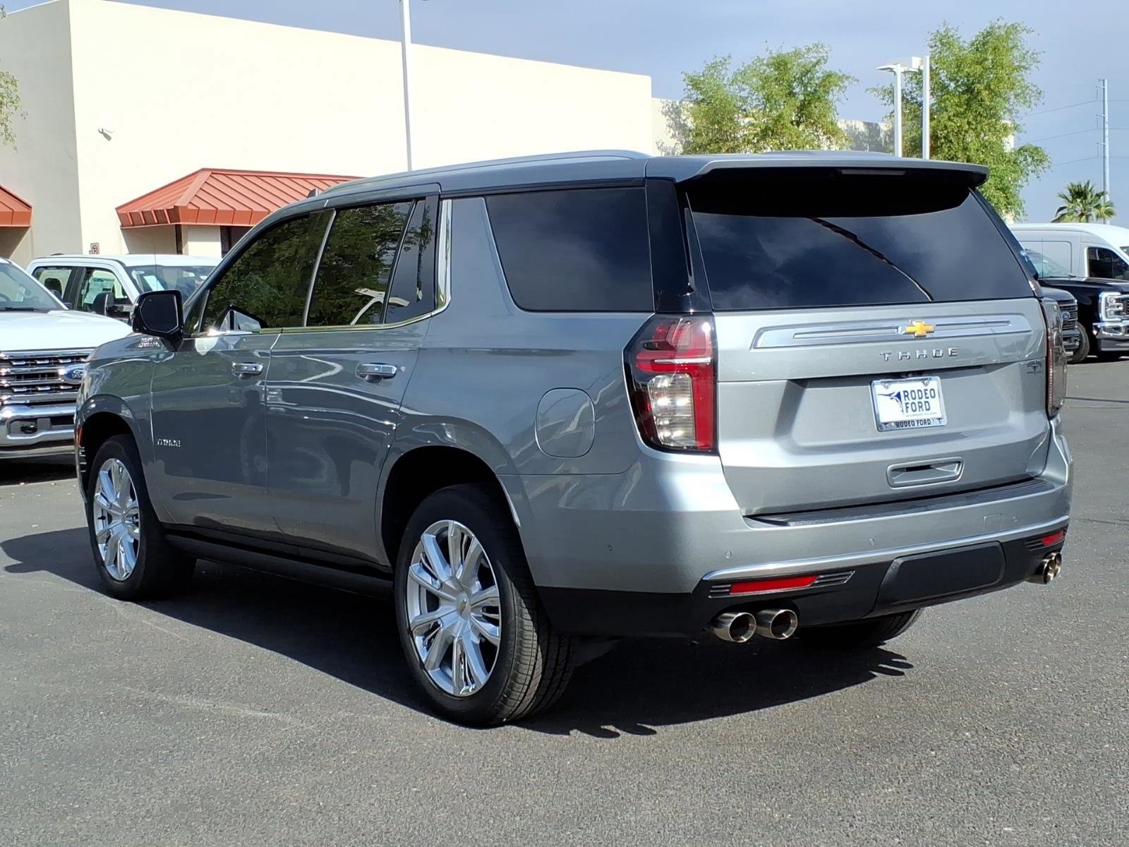 Used 2024 Chevrolet Tahoe High Country w/ Advanced Technology Package image 5