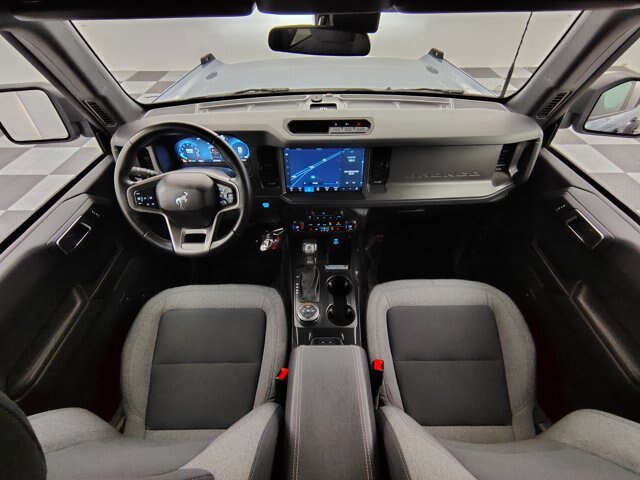 Certified 2025 Ford Bronco Big Bend AWD/4WD image 2