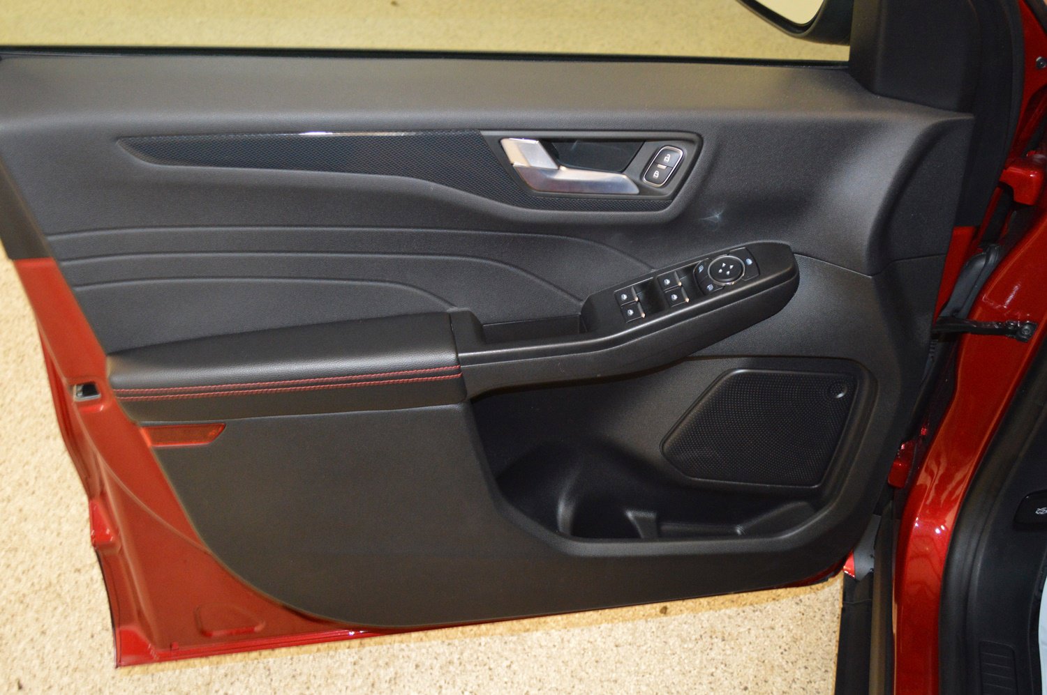 Certified 2024 Ford Escape ST-Line w/ Tech Pack #1 image 14