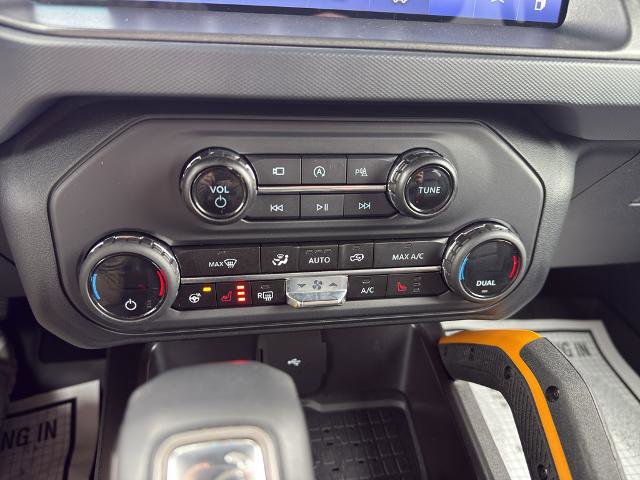 Certified 2024 Ford Bronco Badlands AWD/4WD image 29