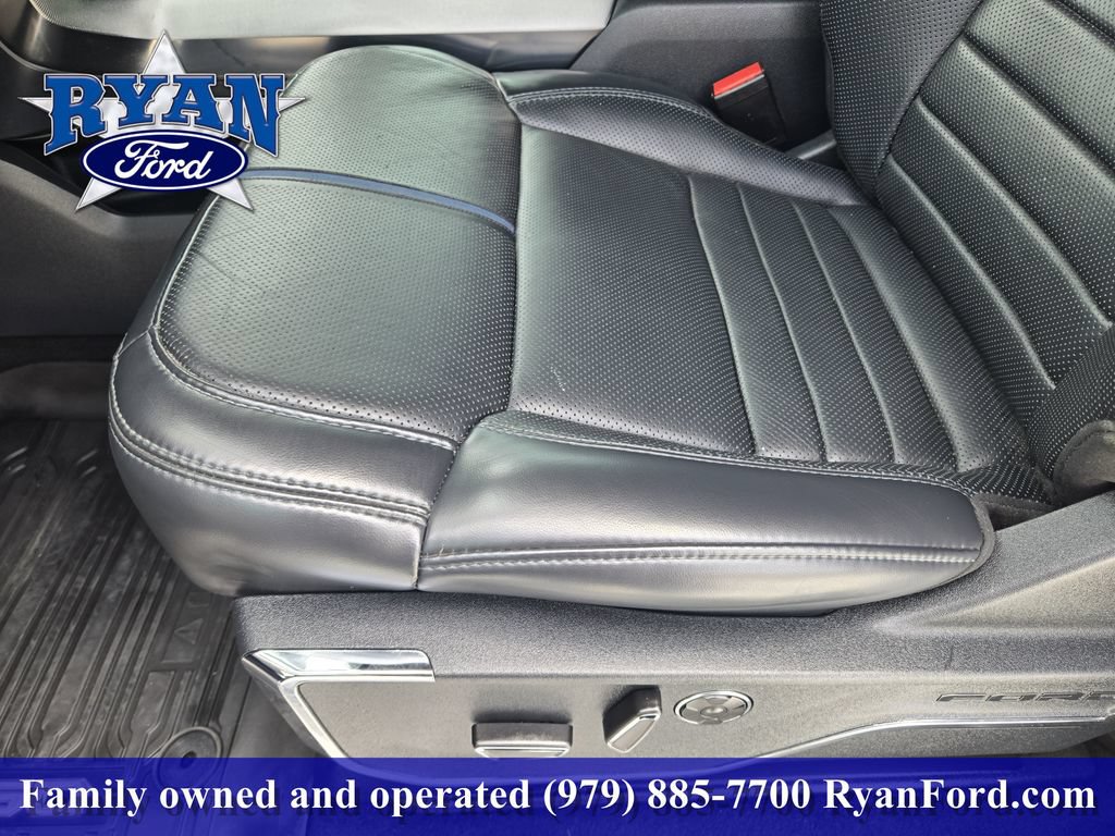 Certified 2025 Ford F150 Platinum w/ Equipment Group 702A High AWD/4WD image 18
