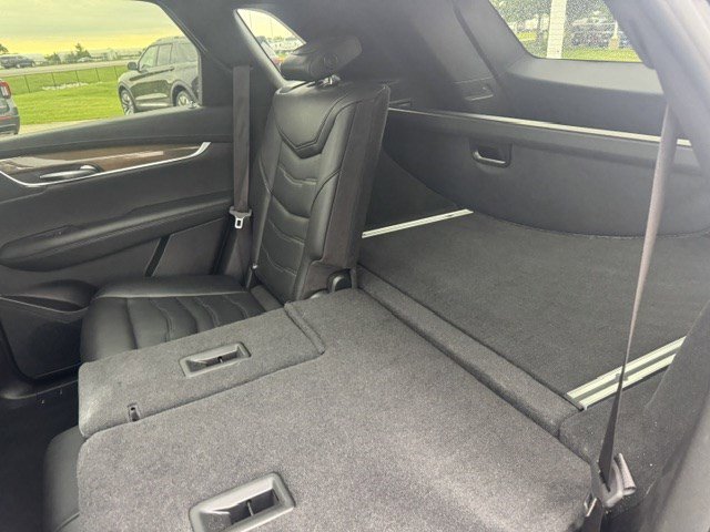 Used 2019 Cadillac XT5 Platinum AWD/4WD image 32