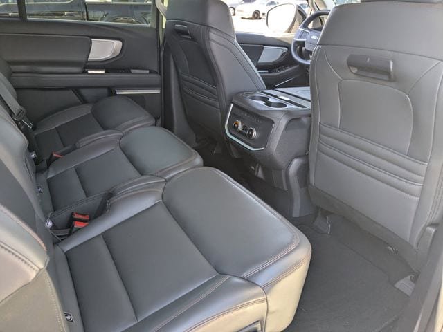 Certified 2025 Ford Expedition Max Active AWD/4WD image 15