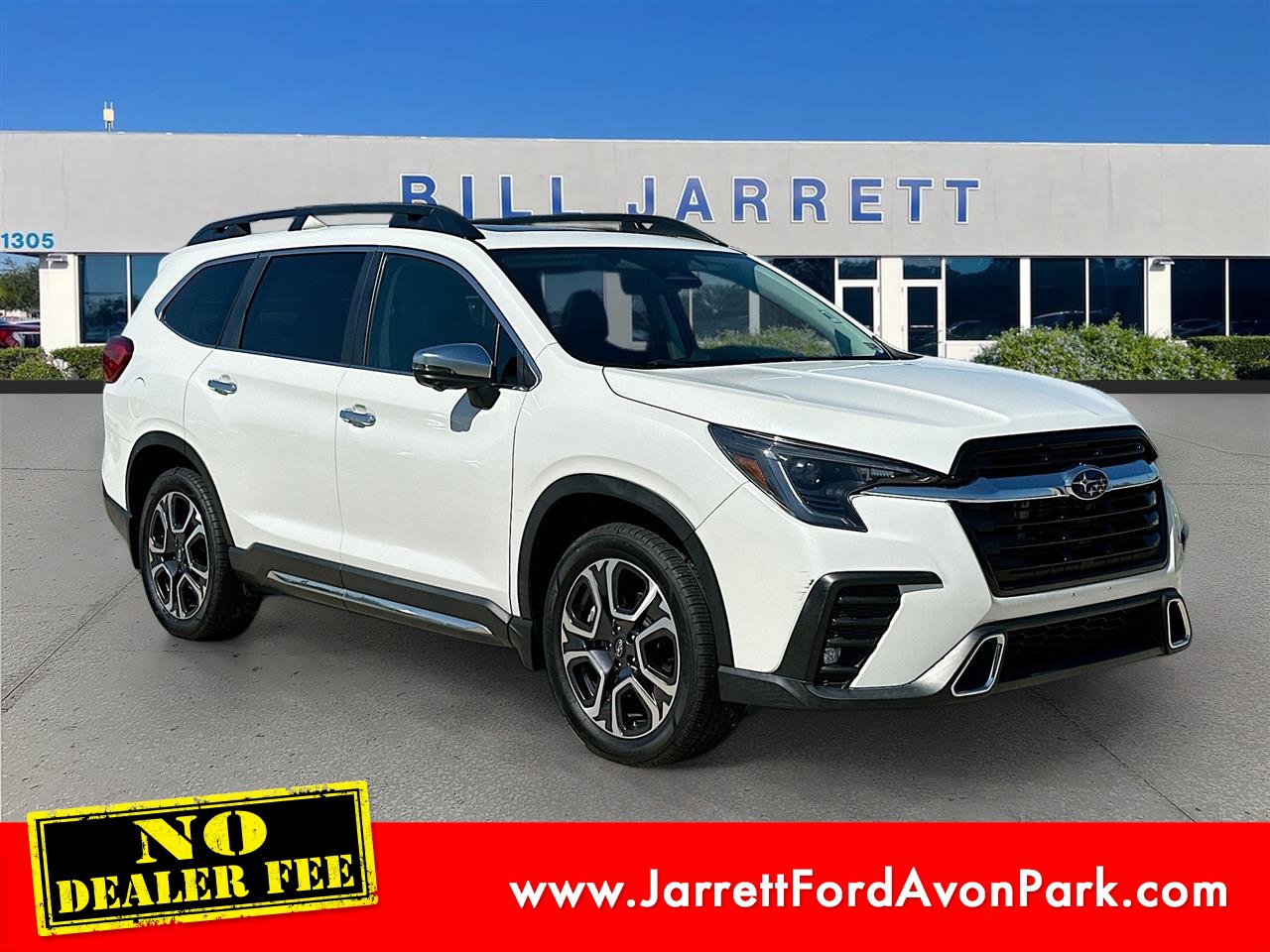 Used 2023 Subaru Ascent Touring AWD/4WD image 1