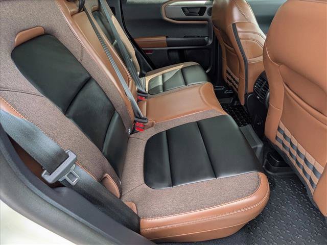Certified 2025 Ford Bronco Sport Outer Banks w/ Outer Banks Tech Package+ AWD/4WD image 19