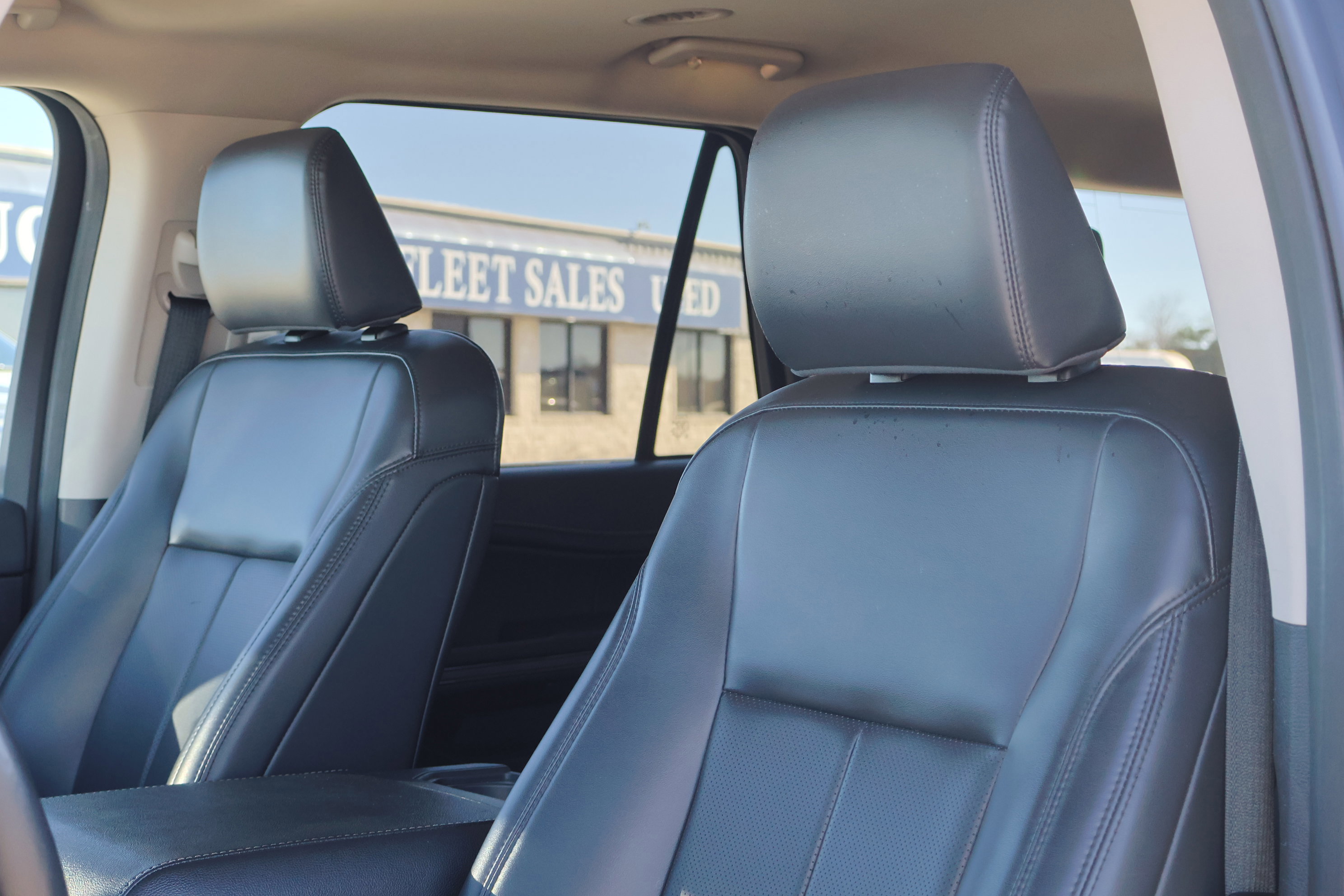 Certified 2024 Ford Expedition Max XLT image 16