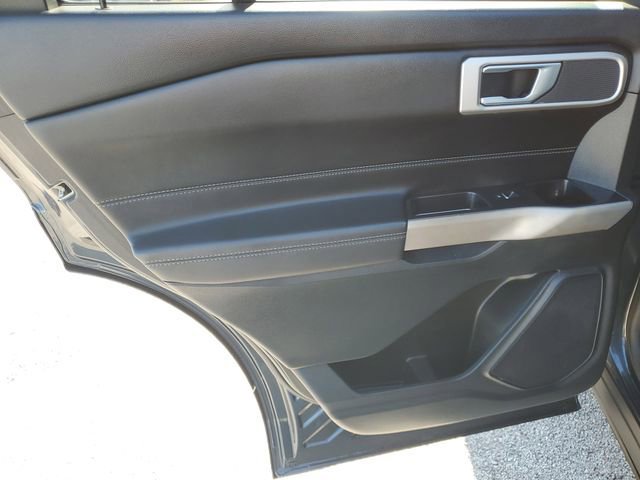 Certified 2022 Ford Explorer XLT image 15